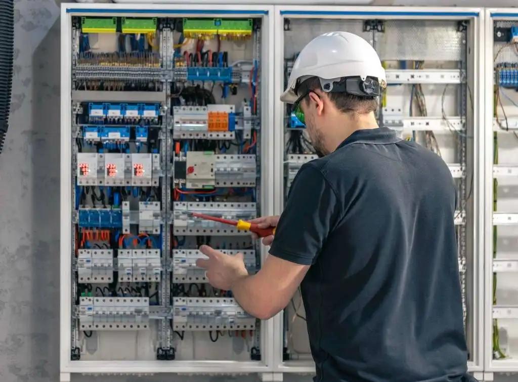 Expert Engineers